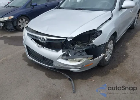 2011 Hyundai Elantra Touring Gls из США, поврежденный, VIN KMHDB8AE0BU121381